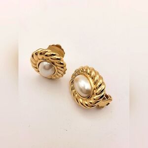 Vintage Christian Dior Gold Plated Oval Shaped Pearl Clip Earrings